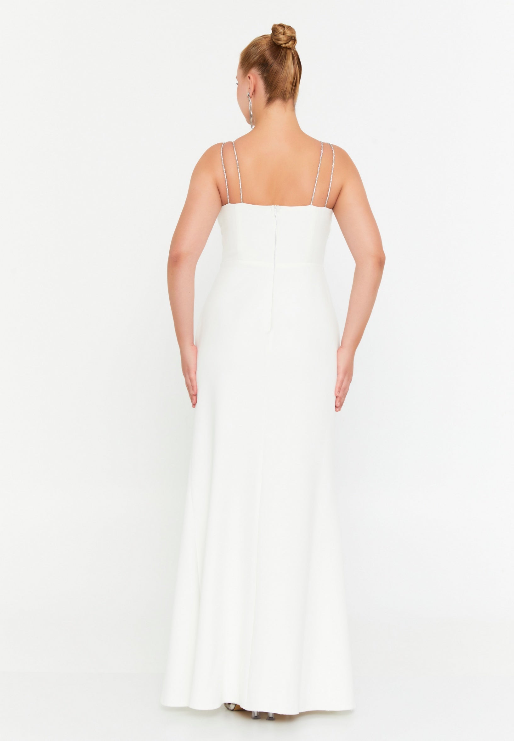 Rochie Alba eleganta Ganora
