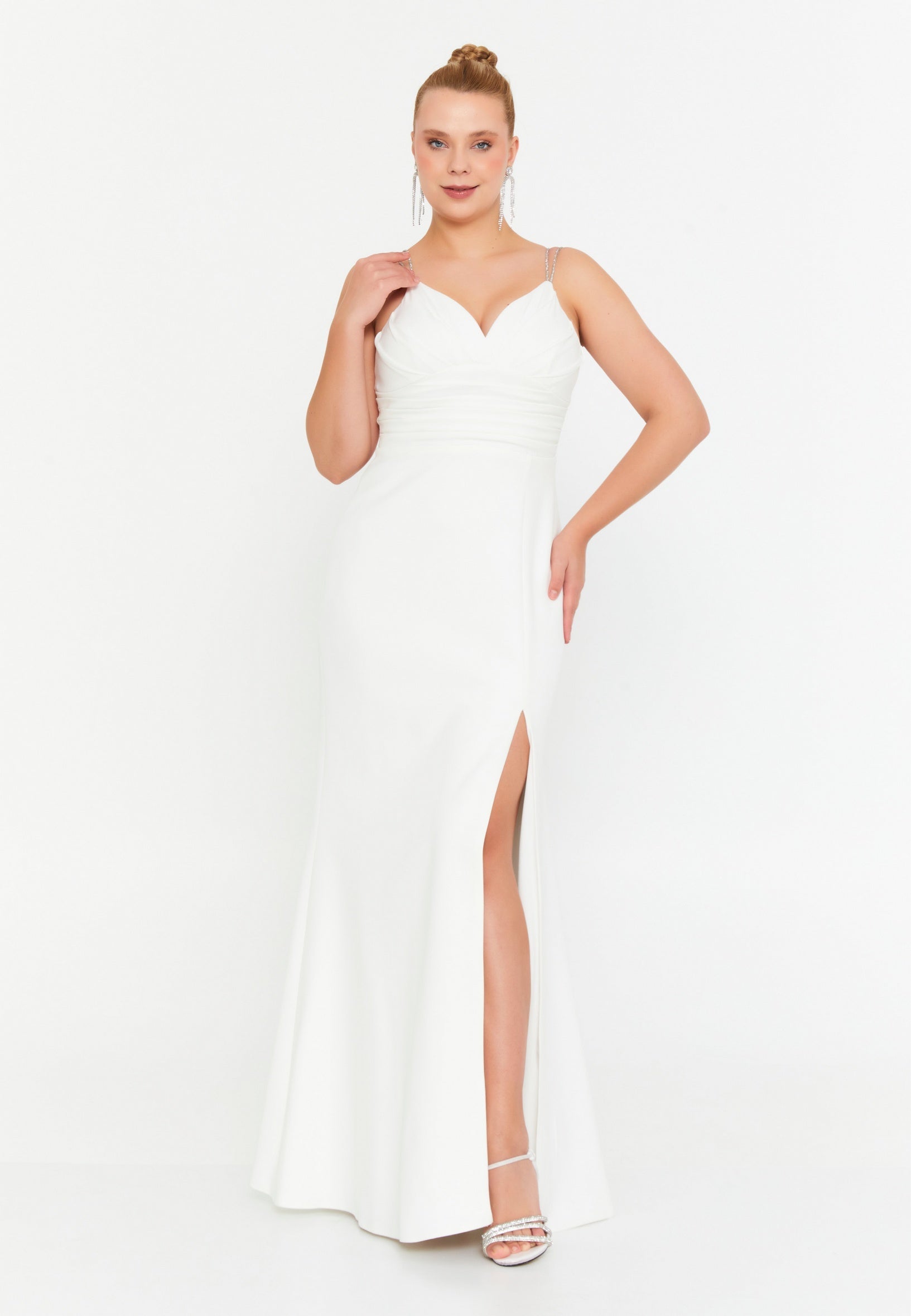 Rochie Alba eleganta Ganora