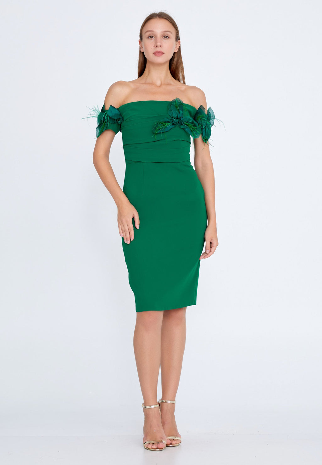 Rochie midi eleganta verde smarald cu umerii goi