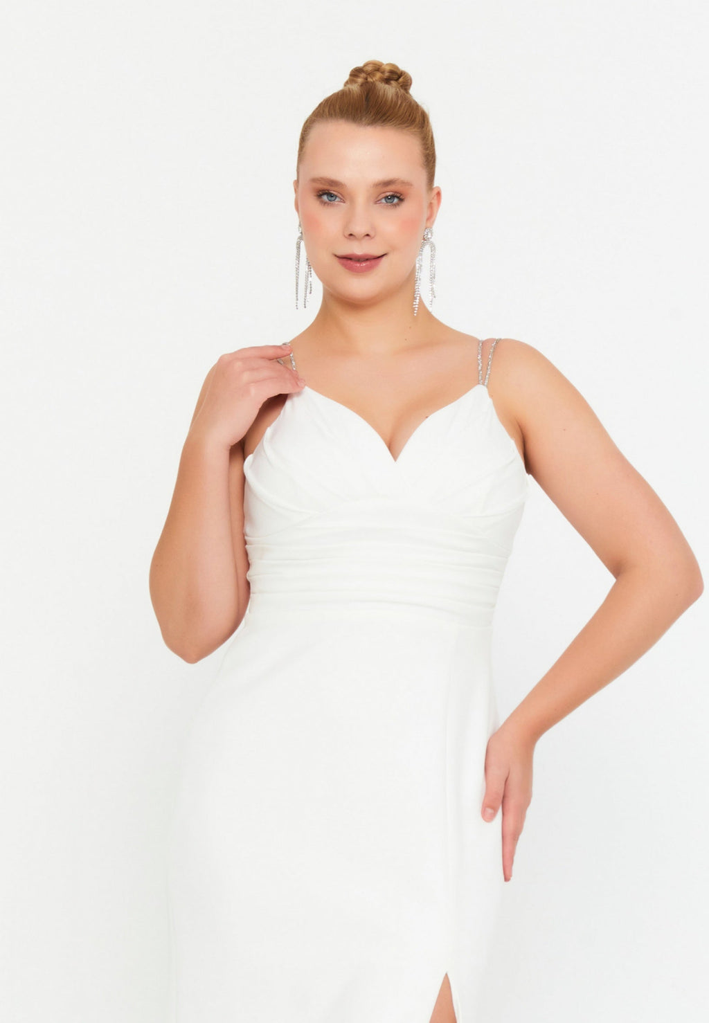 Rochie Alba eleganta Ganora